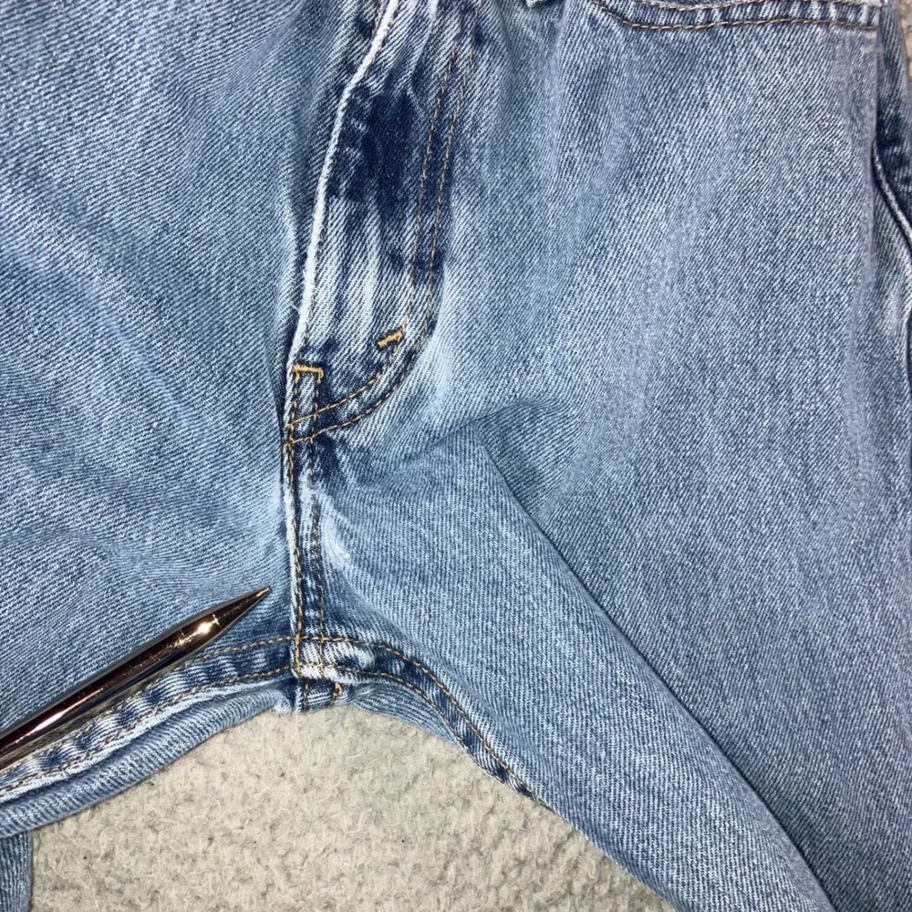 Levi 505 Straight Leg Jeans Mens 30x32 Blue Grunge Distressed Work Fit 30x30.5